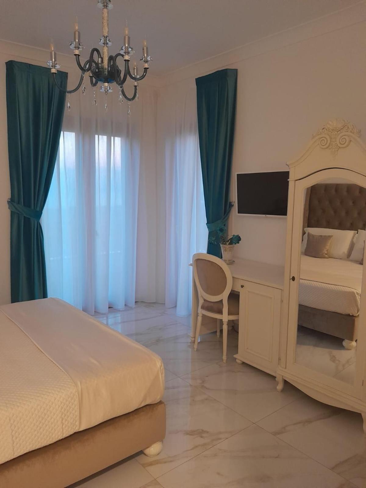 La Vigna Del Vento Bed & Breakfast Casola di Napoli Dış mekan fotoğraf
