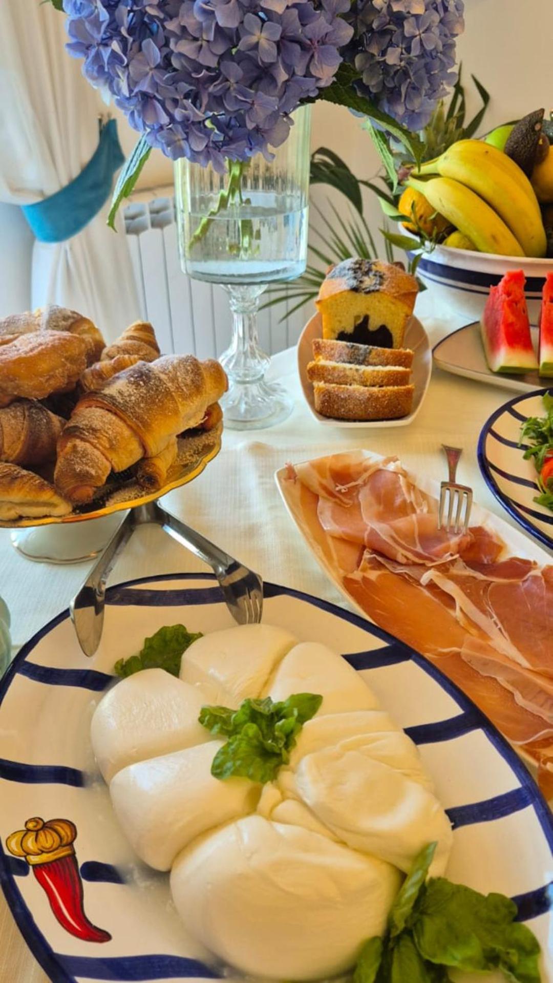 La Vigna Del Vento Bed & Breakfast Casola di Napoli Dış mekan fotoğraf