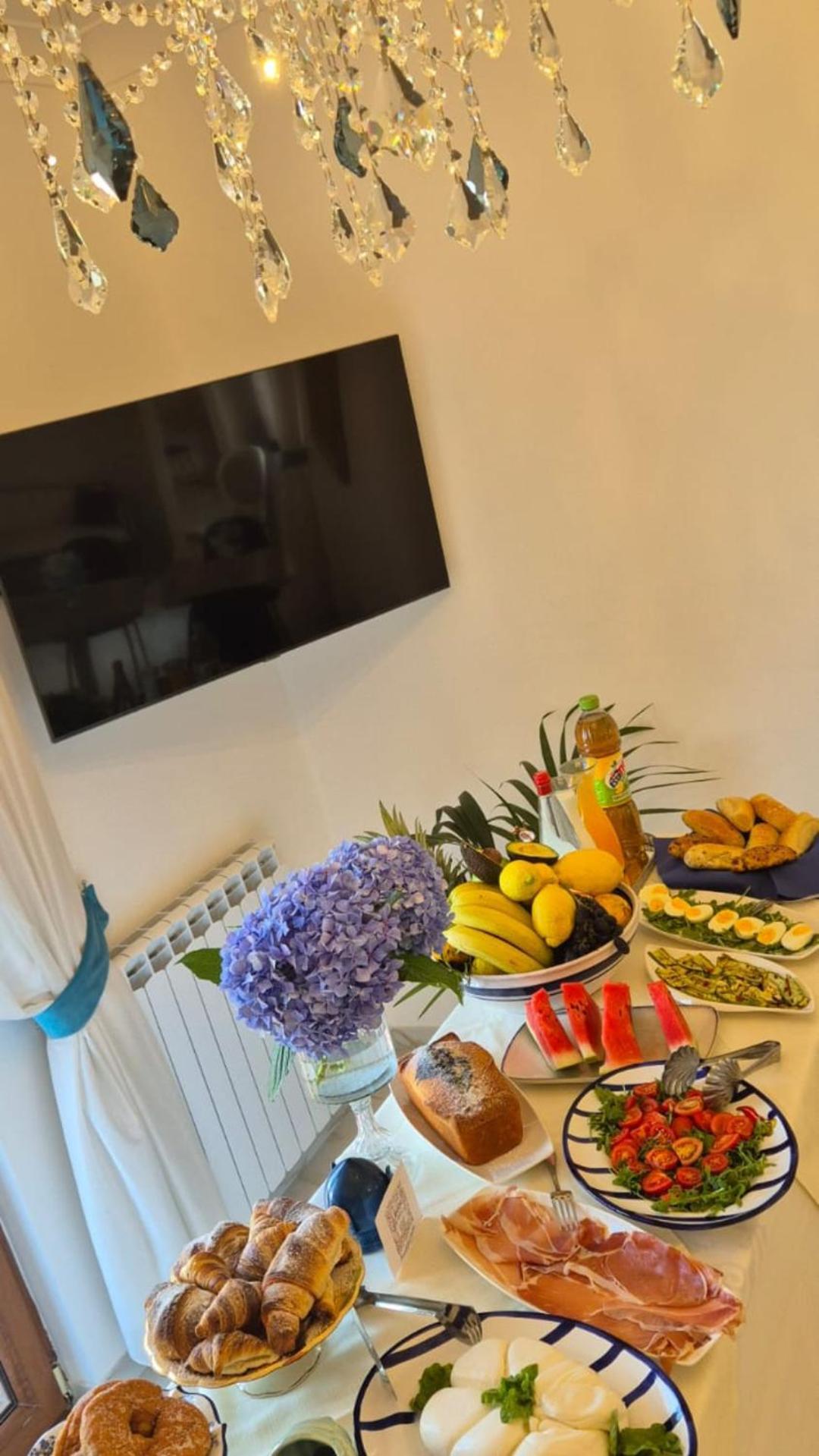 La Vigna Del Vento Bed & Breakfast Casola di Napoli Dış mekan fotoğraf